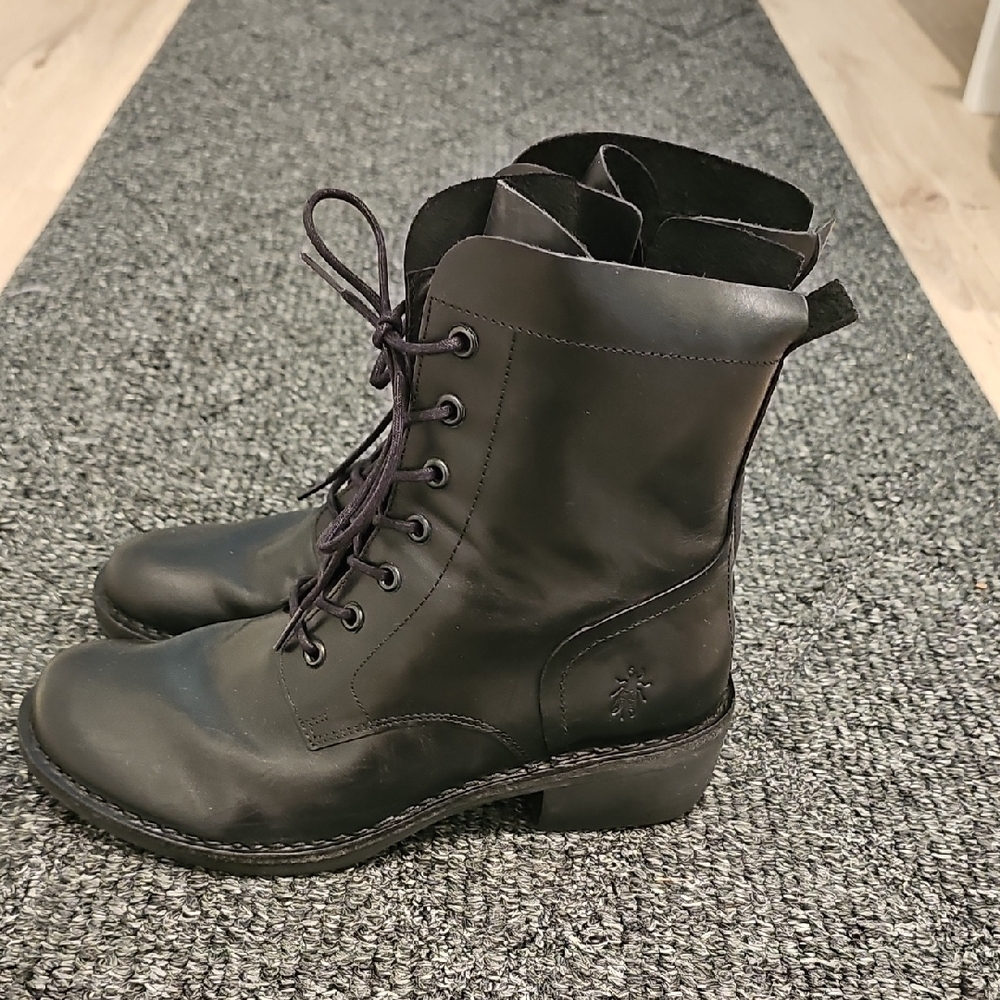 Fly London Black Combat Moto Boots High-Top Lace-Up - Picture 2 of 8